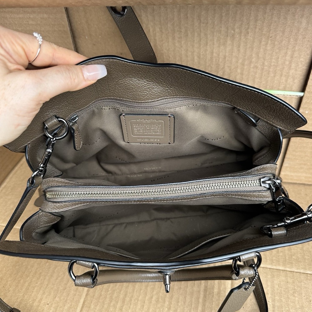 Coach Mercer Metallic Grey Triple Compartment Bag  W/Turnlock Closure 37575 - Picture 9 of 11